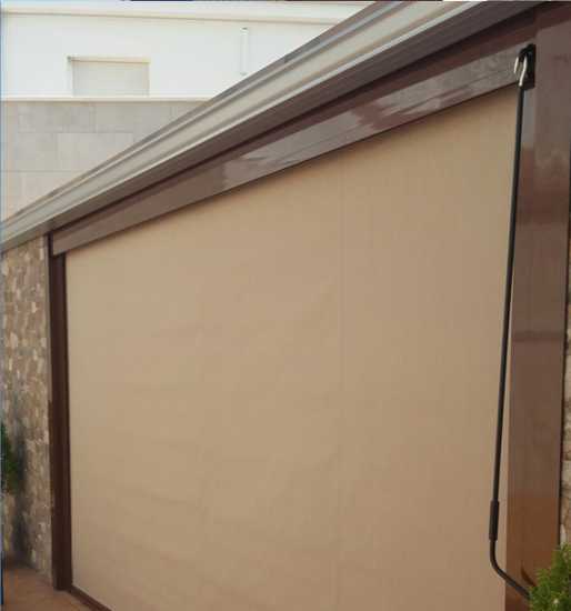 Toldo quitavientos COFRE con guías